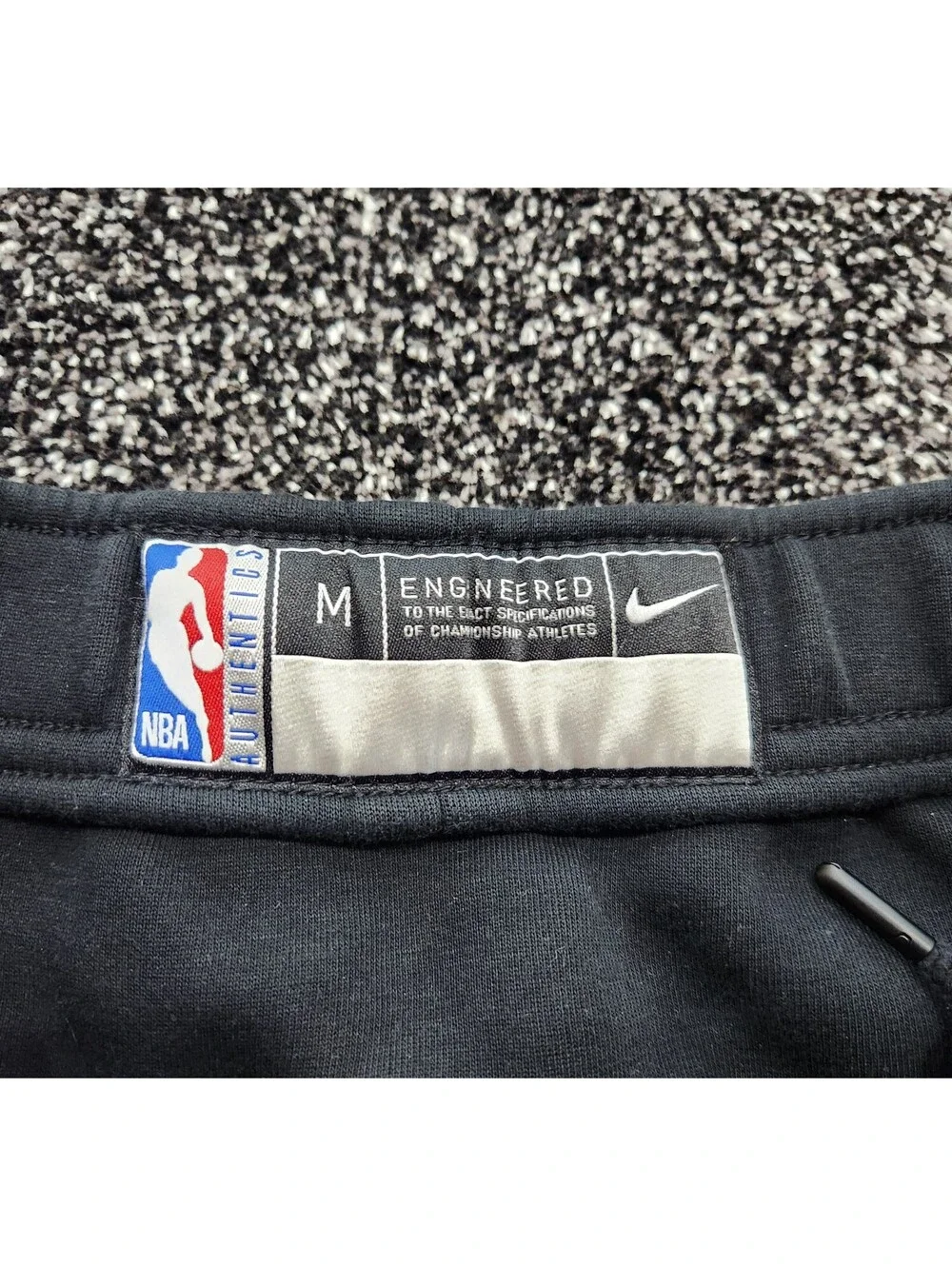 Nike Tech Fleece Shorts Mens Size Medium NBA San Antonio Spurs Black Engineered